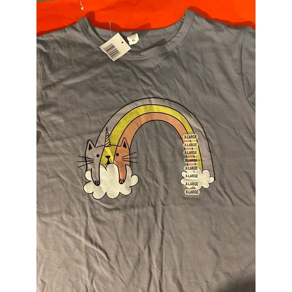 Tops - T Shirt
